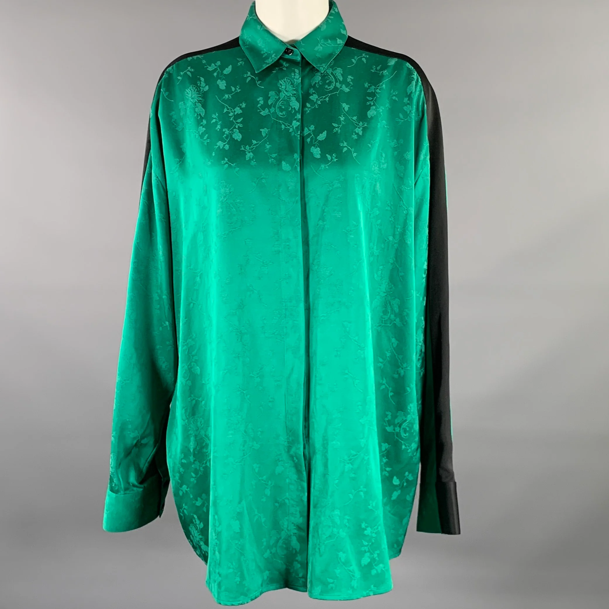 Women's Tops